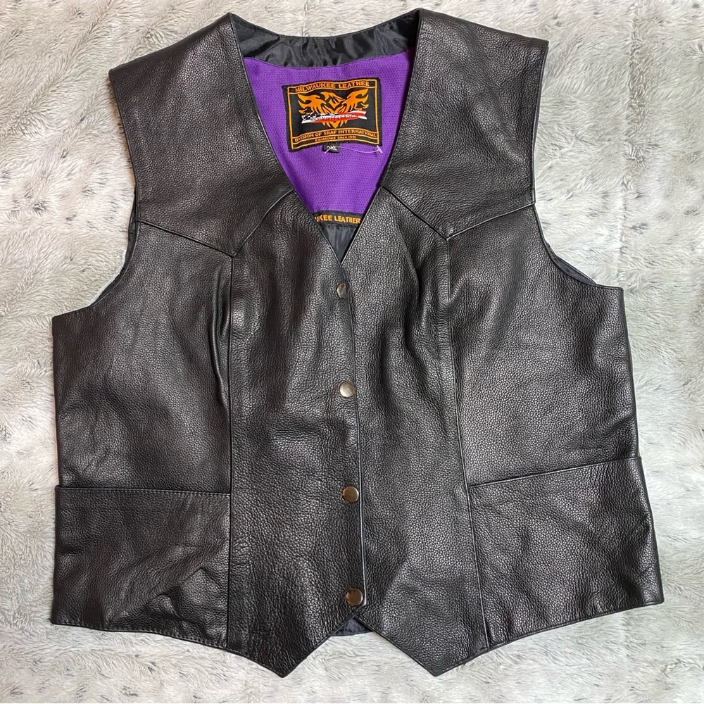 Vintage Leather Vest /Biker Motorcycle BLACK Size XXL